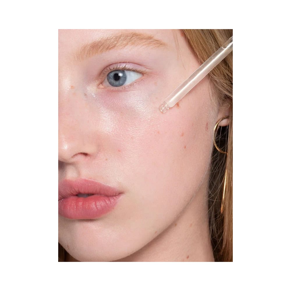 True Skin Radiant Priming Serum - Image 4
